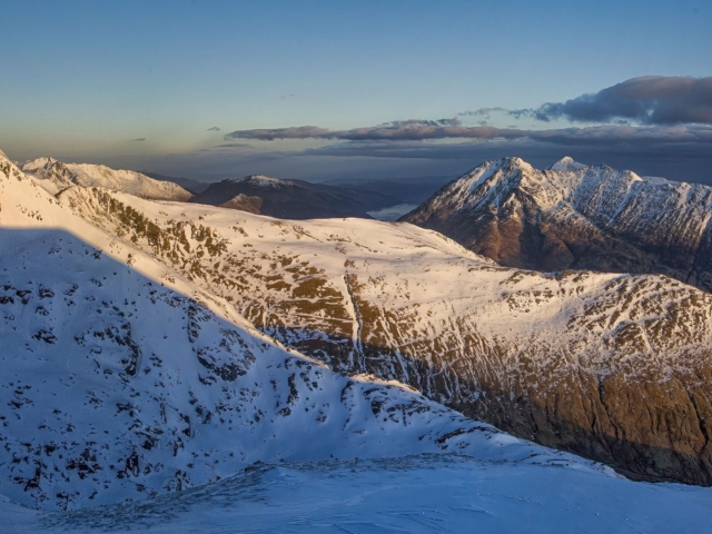 Sunrise, Mountains in Glen Shiel.