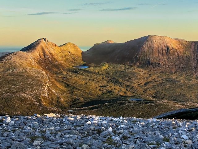Mid summer sunrise - Quinag